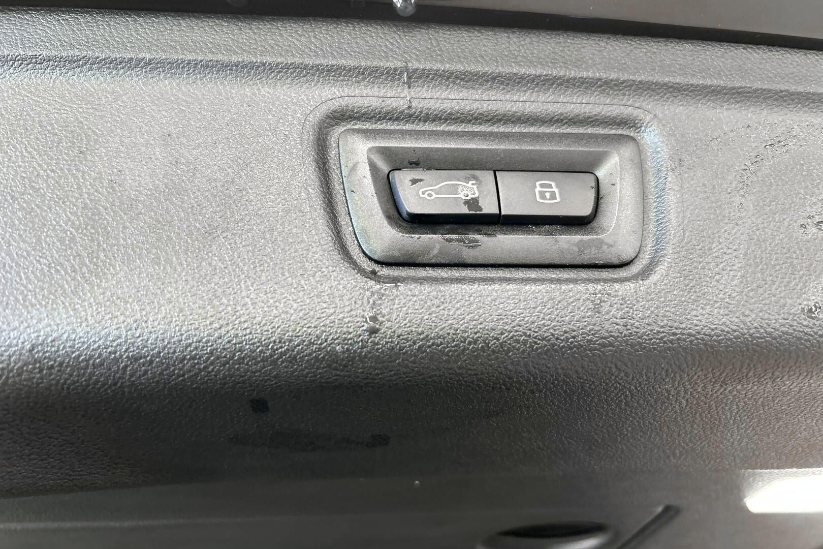 BMW 3-SARJA iso kuva 13