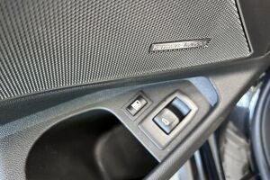 BMW 3-SARJA esikatselu 16