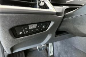 BMW 3-SARJA esikatselu 17