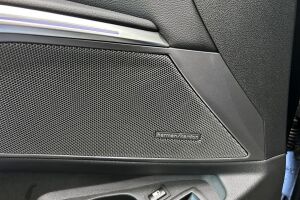 BMW 3-SARJA esikatselu 25