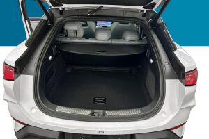 BYD Sealion 7 esikatselu 11