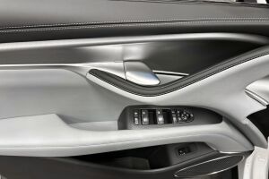 BYD Sealion 7 esikatselu 19