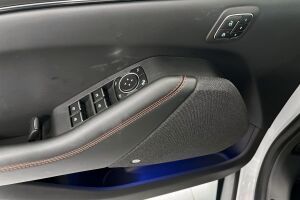 Ford Mustang Mach-E esikatselu 19