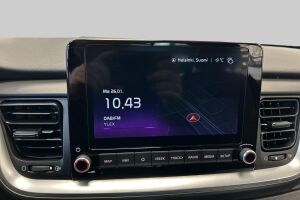 Kia Stonic esikatselu 19