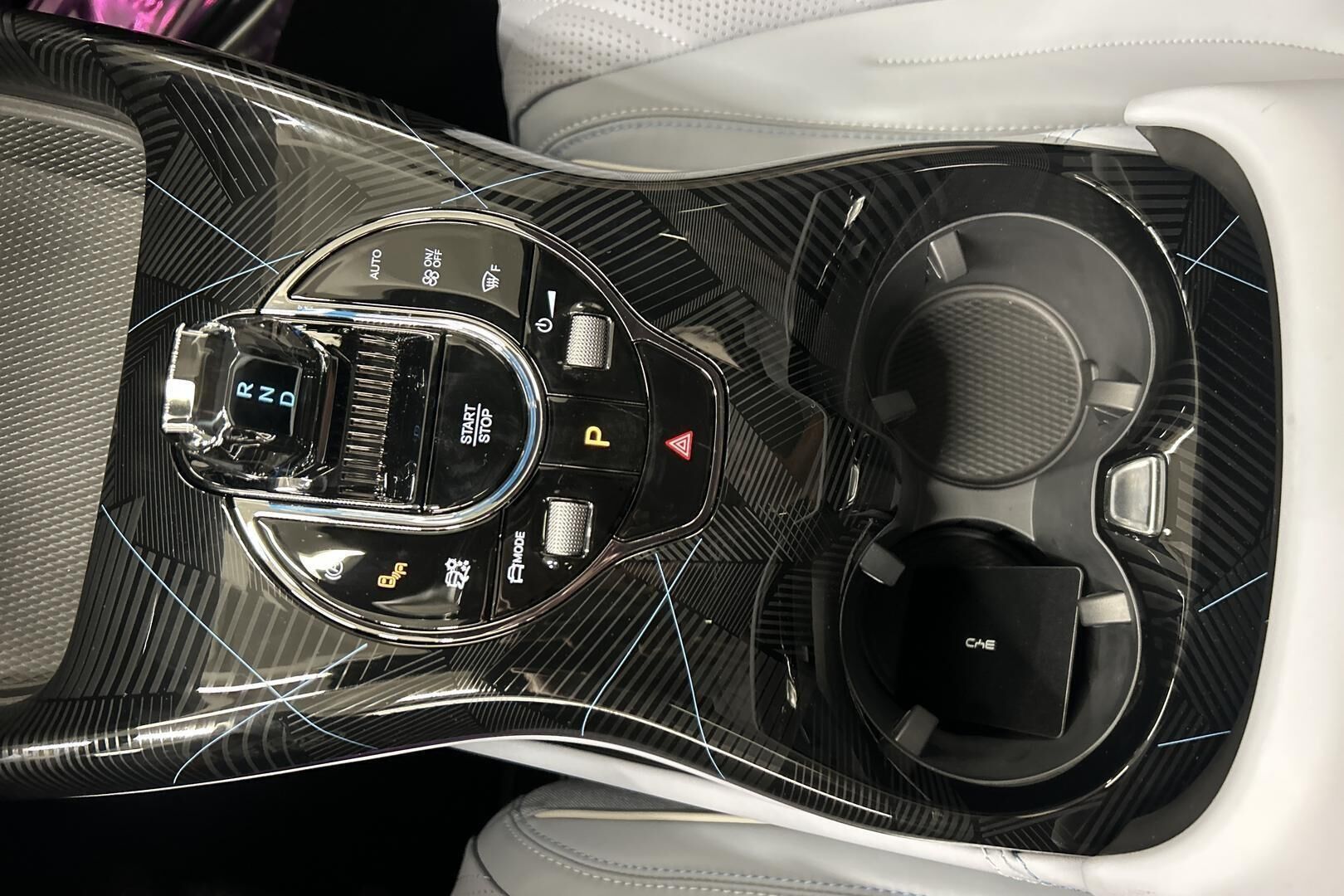 BYD Seal iso kuva 22