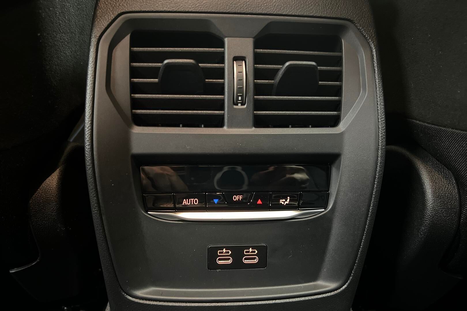 BMW 3-sarja iso kuva 18