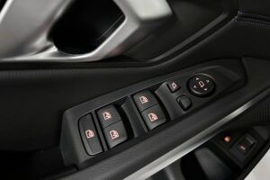 BMW 3-sarja esikatselu 16