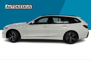 BMW 3-sarja esikatselu 7