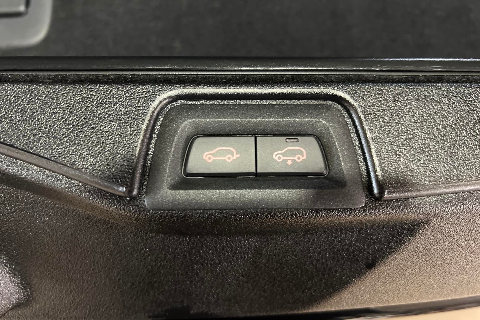 BMW X5 iso kuva 11