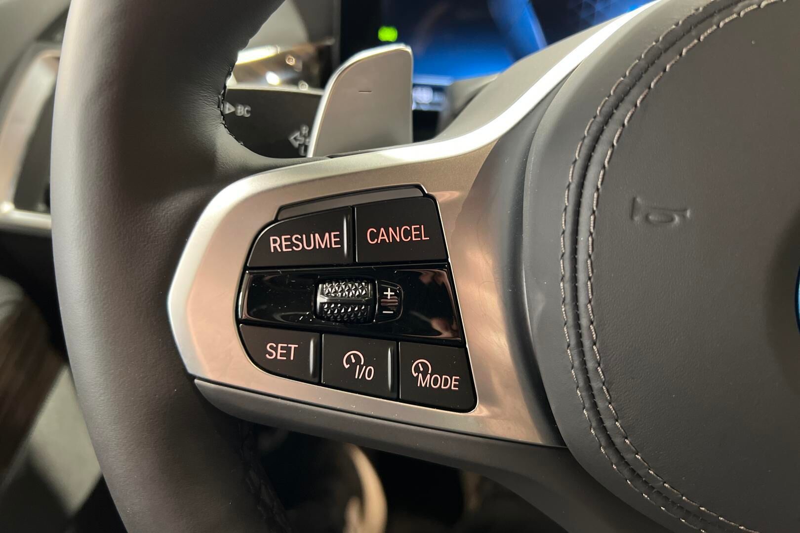 BMW X5 iso kuva 17