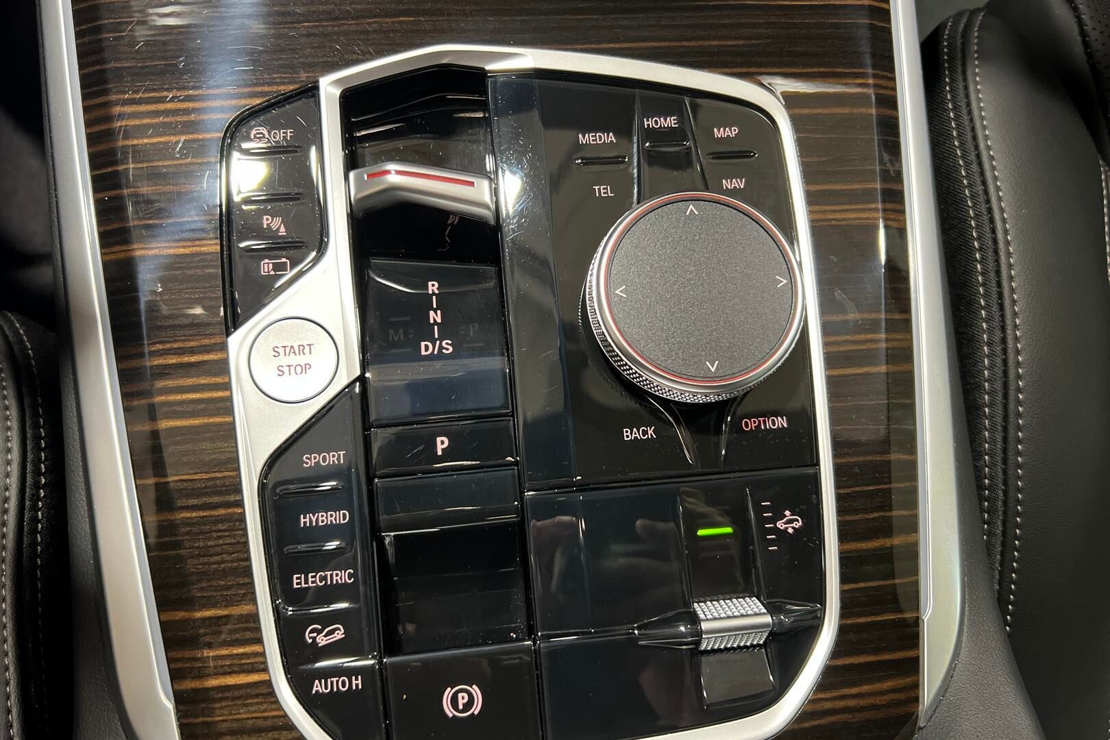 BMW X5 iso kuva 19
