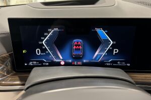 BMW X5 esikatselu 27