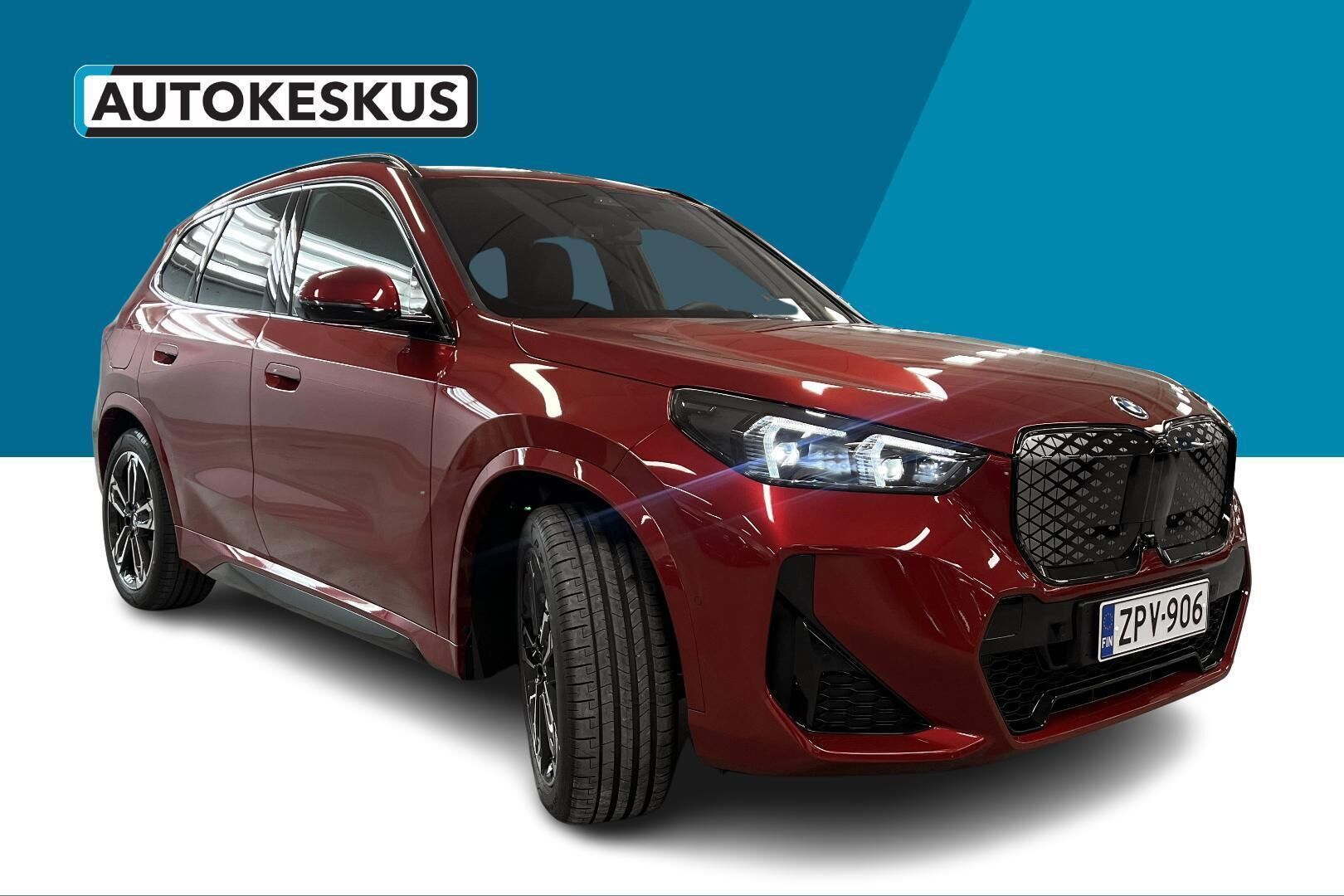 BMW iX1 iso kuva 1