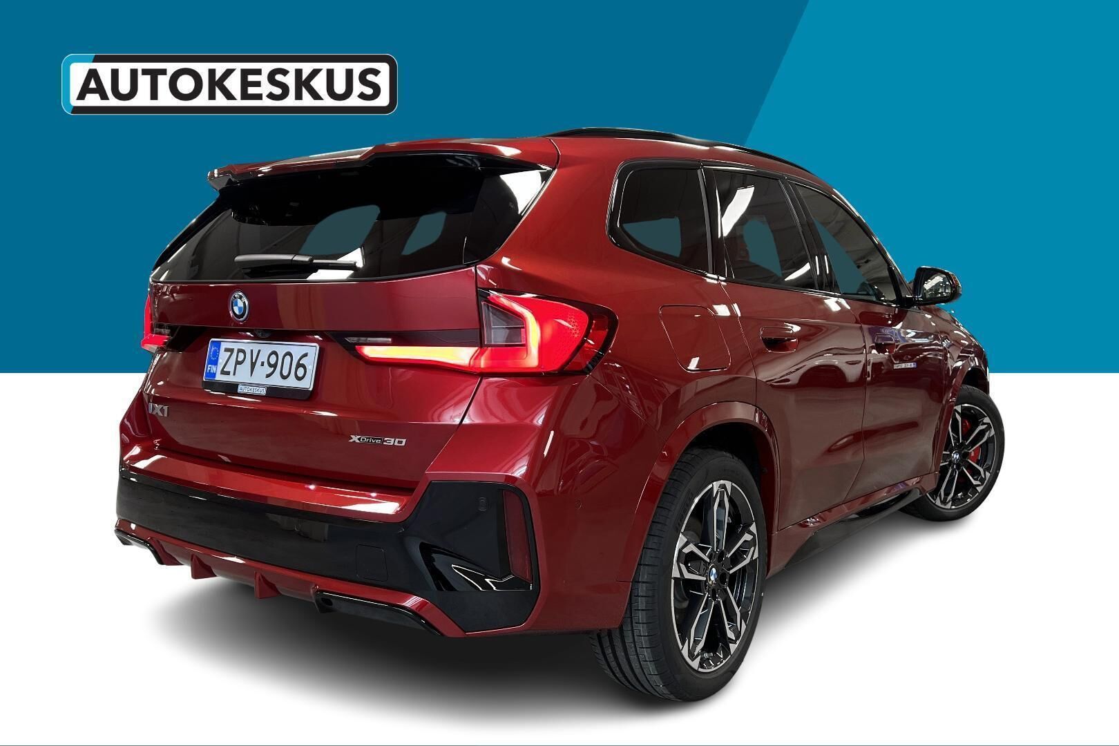 BMW iX1 iso kuva 2