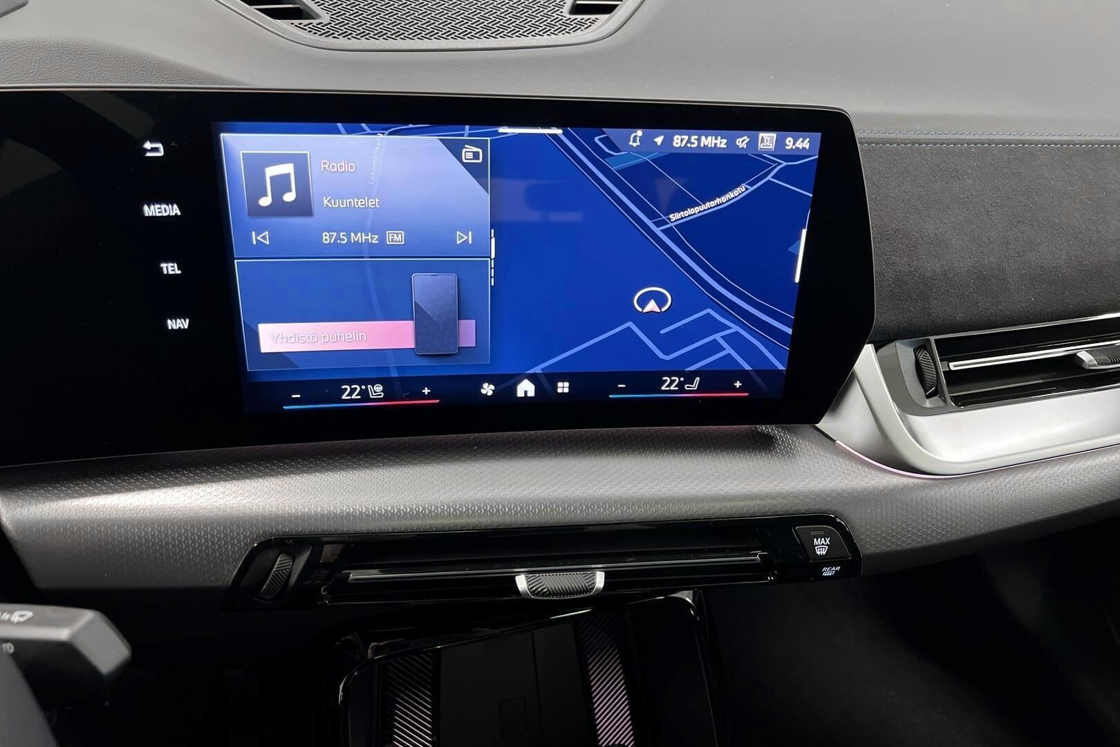 BMW iX2 iso kuva 12