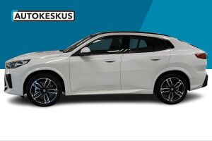 BMW iX2 esikatselu 7