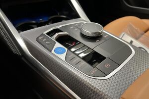 BMW i4 esikatselu 18