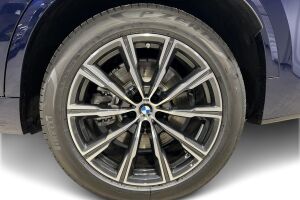 BMW X5 esikatselu 12