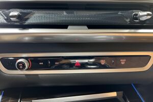 BMW X5 esikatselu 15