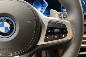 BMW X5 esikatselu 18