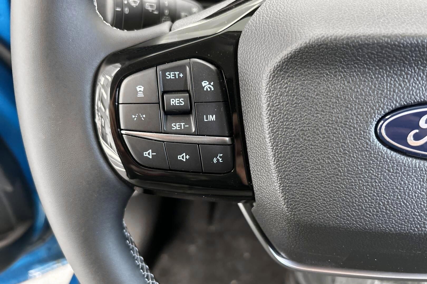 Ford Puma iso kuva 20