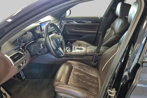 BMW 7-sarja esikatselu 11
