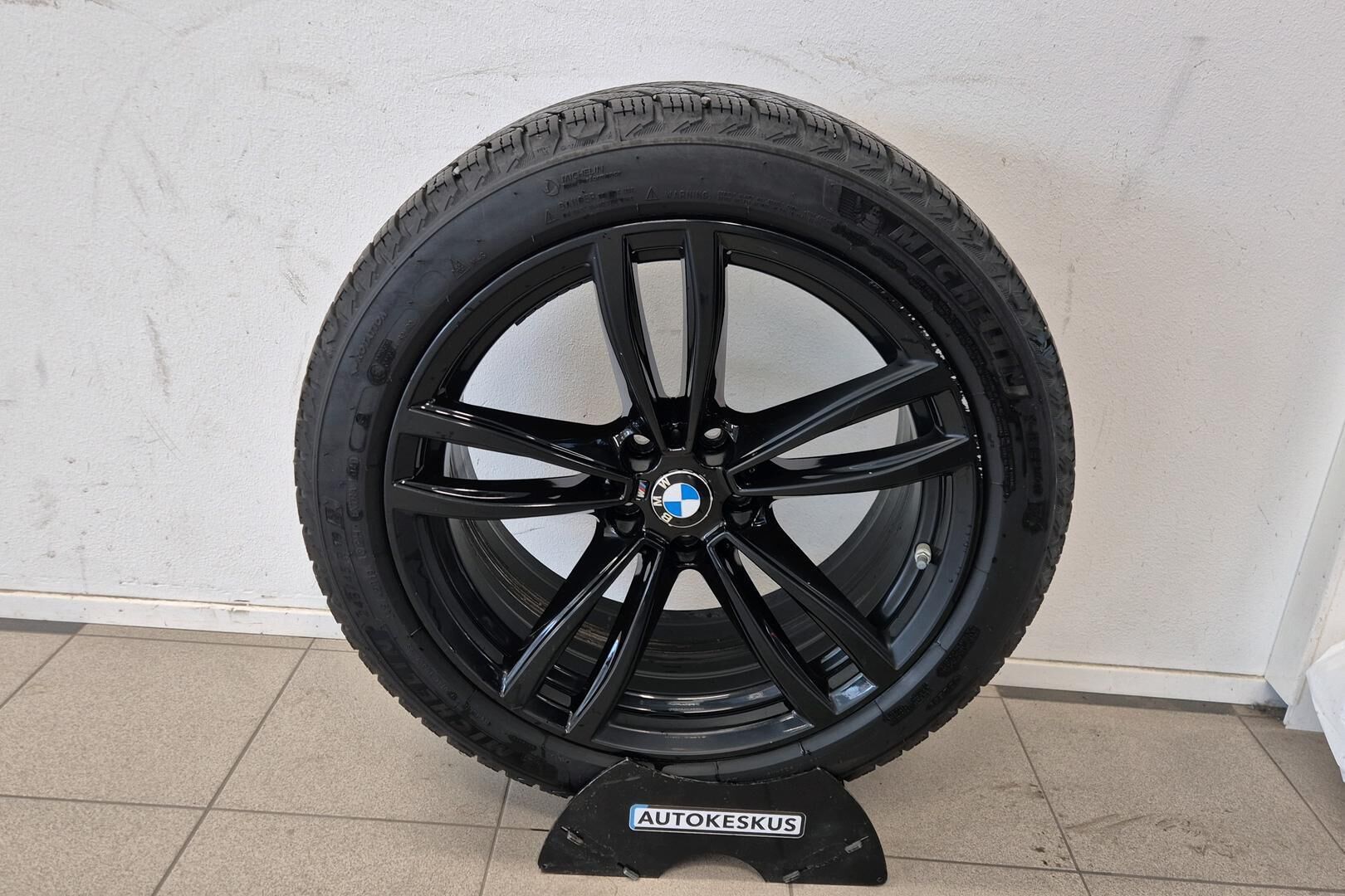 BMW 7-sarja iso kuva 25