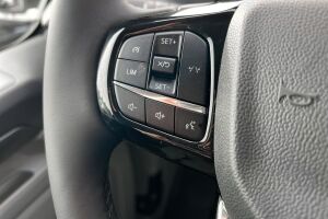 Ford Transit Custom esikatselu 16