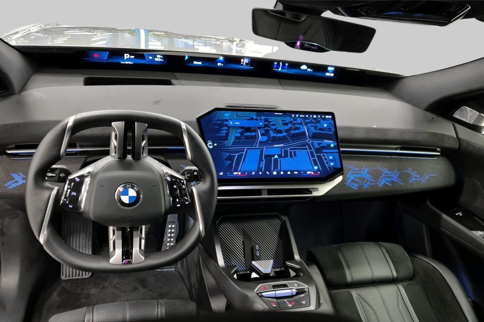 BMW iX3 iso kuva 7
