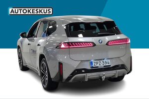 BMW iX3 esikatselu 4