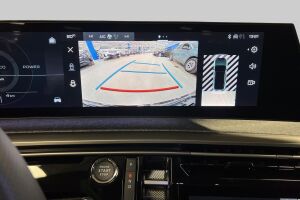 Peugeot E-3008 esikatselu 21