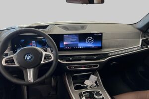 BMW X5 esikatselu 10