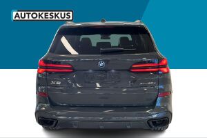 BMW X5 esikatselu 5
