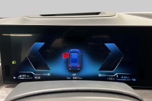 BMW X5 esikatselu 13