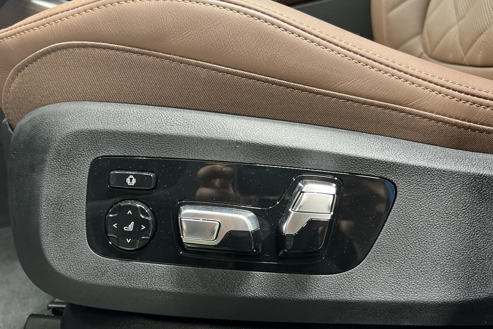 BMW X5 iso kuva 14