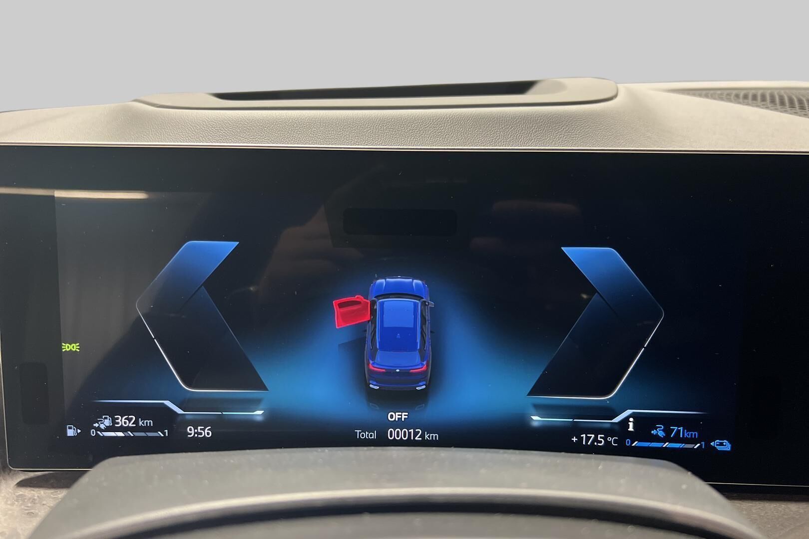 BMW X5 iso kuva 16