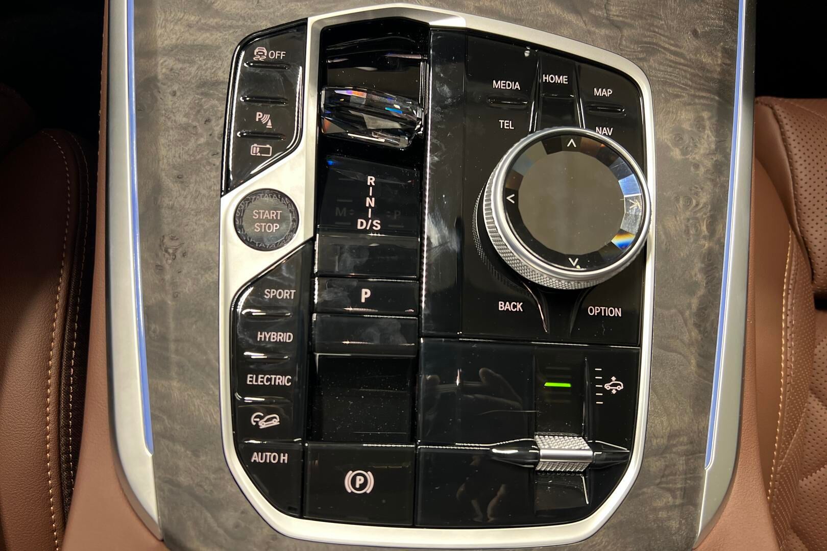 BMW X5 iso kuva 18