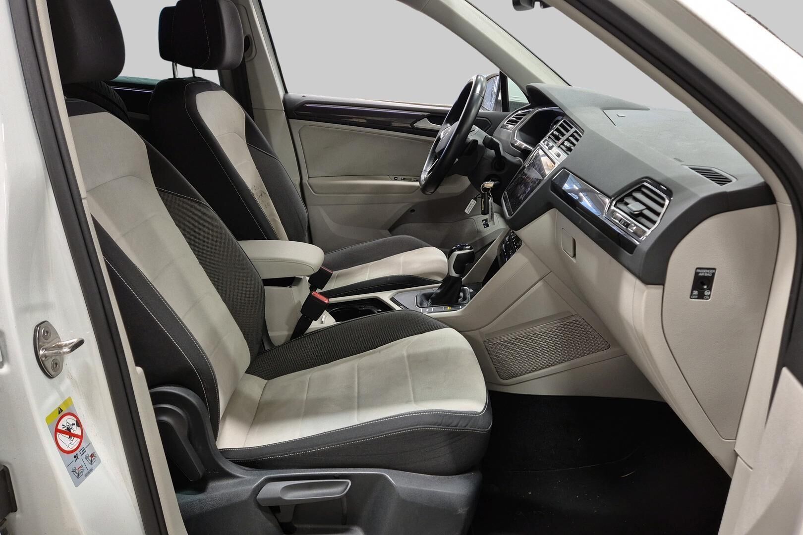 VOLKSWAGEN TIGUAN iso kuva 3