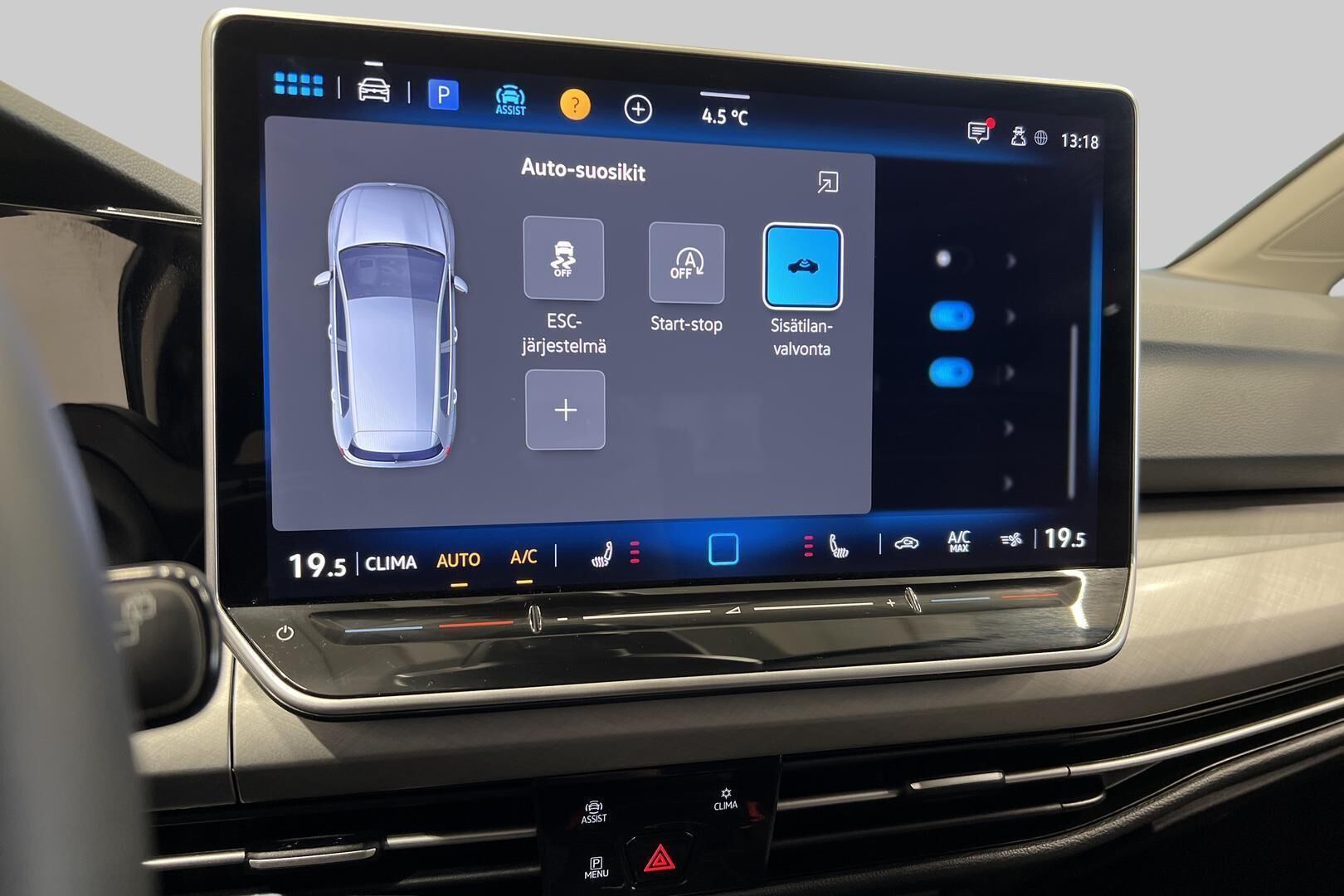 VOLKSWAGEN GOLF iso kuva 25