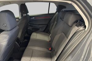 VOLKSWAGEN GOLF esikatselu 10