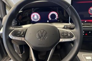 VOLKSWAGEN GOLF esikatselu 15