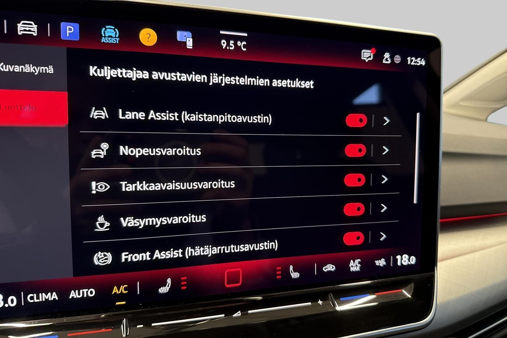 VOLKSWAGEN GOLF iso kuva 18