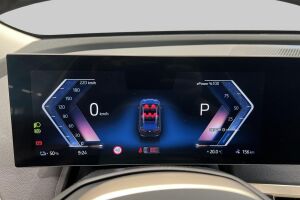 BMW IX esikatselu 13