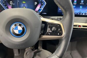 BMW IX esikatselu 23