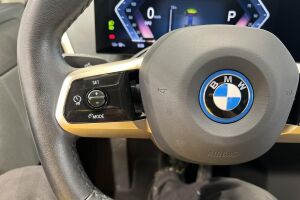 BMW IX esikatselu 24