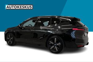 BMW IX esikatselu 6