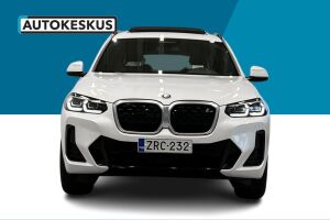 BMW IX3 esikatselu 2