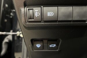 TOYOTA COROLLA CROSS esikatselu 13