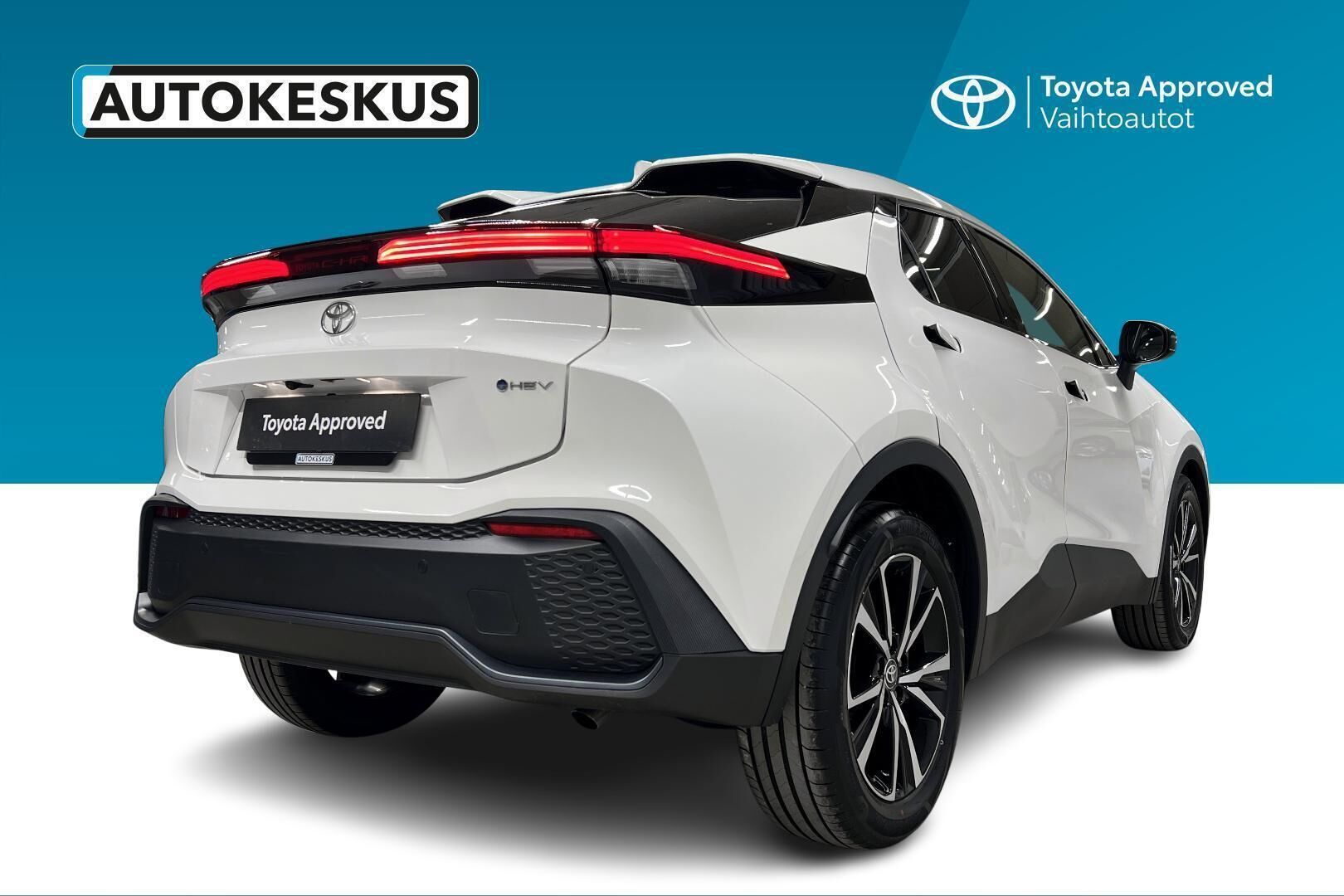 TOYOTA C-HR iso kuva 4