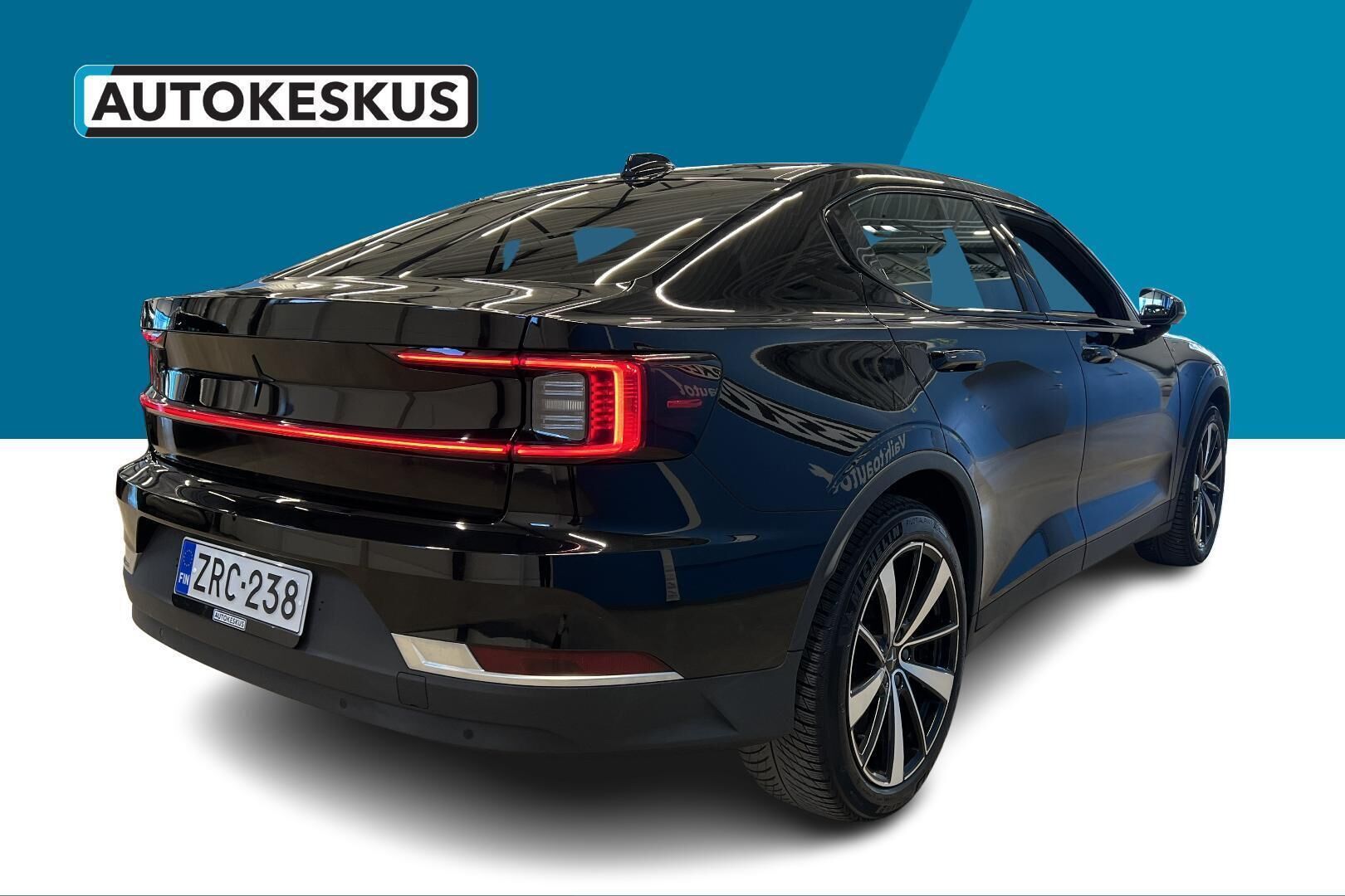 POLESTAR 2 iso kuva 5